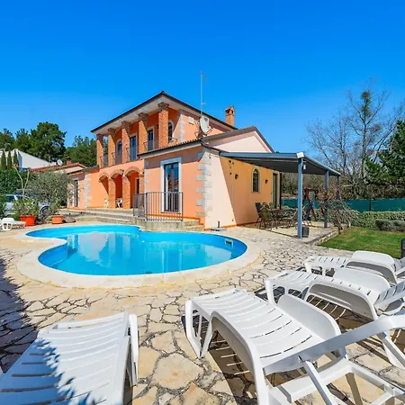 In With Private Heated Pool